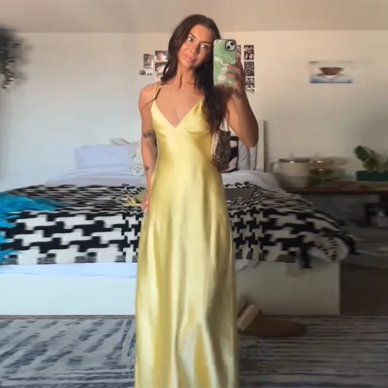 Elegant Satin Feather Strapless Dress Sexy Backless Off Shoulder Slim Fit Long Vestidos For Female 2025 Summer Party Street Gown