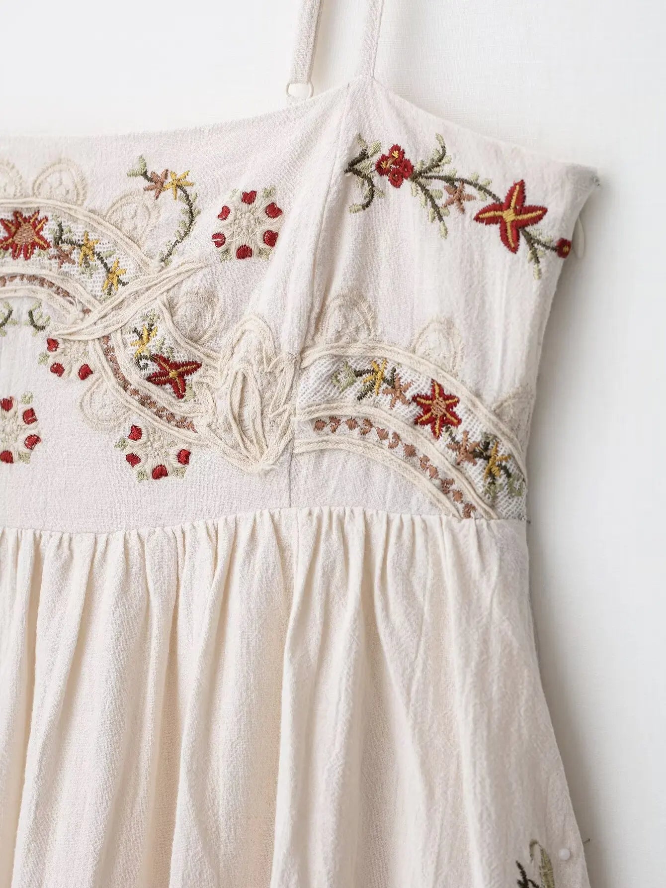 European and American style summer new women's fashion retro flower embroidery short dress suspenders short skirt