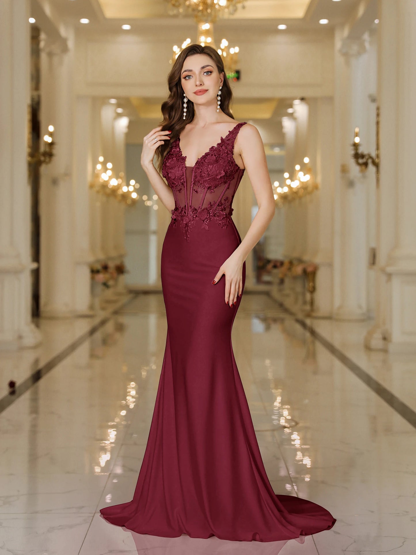 MisShow Elegant Straps White Mermaid Wedding Dresses Lace Pearls Backless V Neck Sleeveless Formal Party Gowns Vestido Marriee