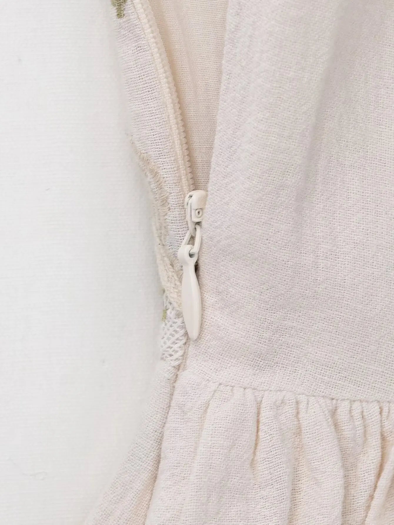 European and American style summer new women's fashion retro flower embroidery short dress suspenders short skirt